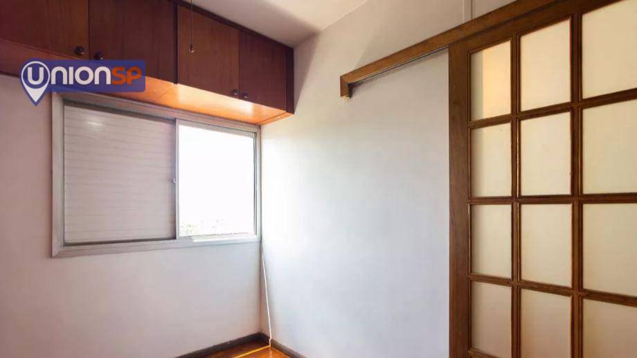 Apartamento à venda com 1 quarto, 32m² - Foto 7