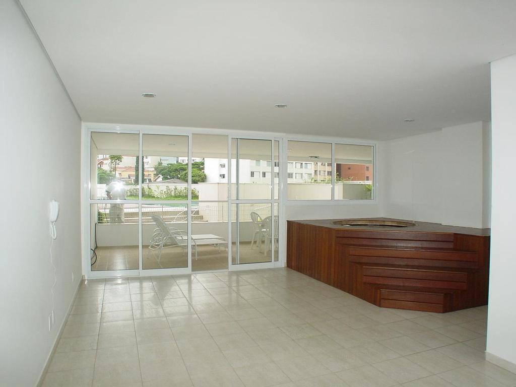 Apartamento à venda com 2 quartos, 118m² - Foto 2