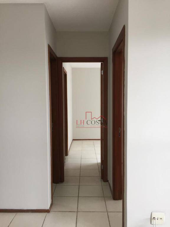 Apartamento à venda com 2 quartos, 60m² - Foto 18