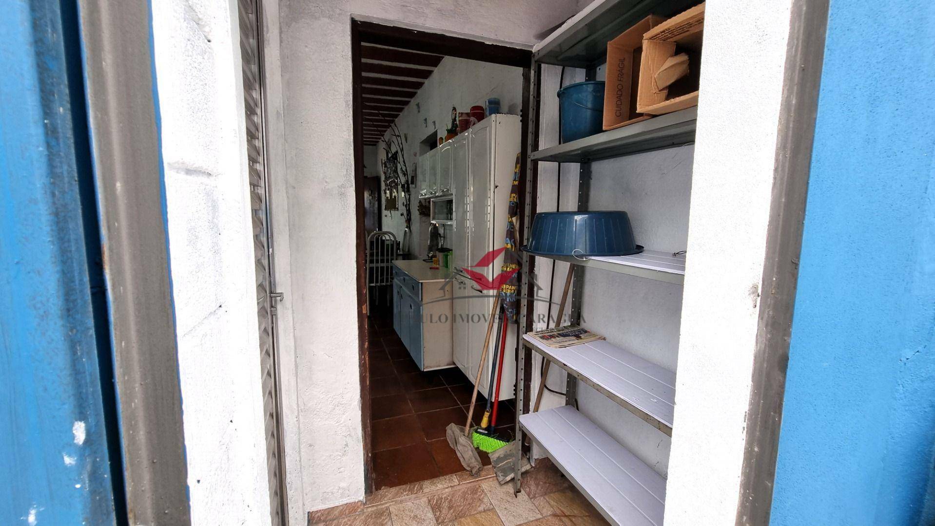 Casa à venda com 2 quartos, 78m² - Foto 11