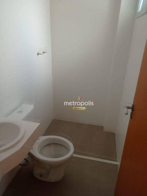 Sobrado à venda com 3 quartos, 200m² - Foto 20