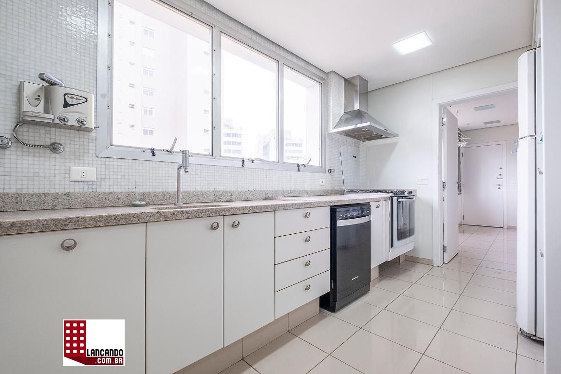 Apartamento à venda com 3 quartos, 299m² - Foto 3