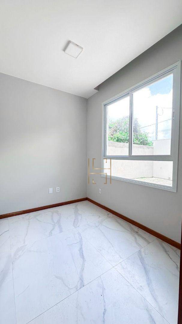 Casa à venda com 3 quartos, 198m² - Foto 19