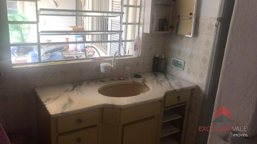 Casa à venda com 3 quartos, 267m² - Foto 8