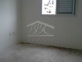 Apartamento à venda com 2 quartos, 61m² - Foto 6