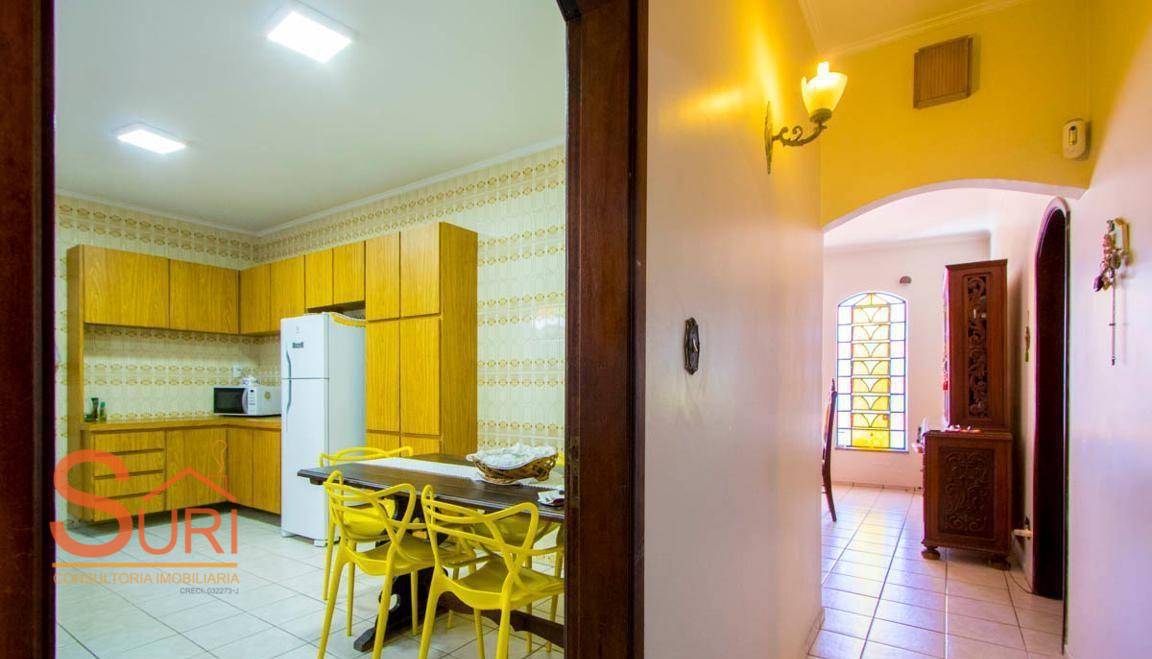 Casa à venda com 2 quartos, 150m² - Foto 23