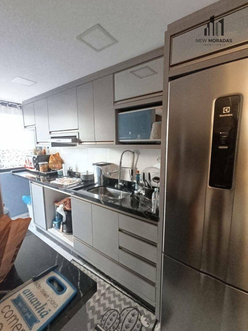 Apartamento à venda com 2 quartos, 45m² - Foto 1