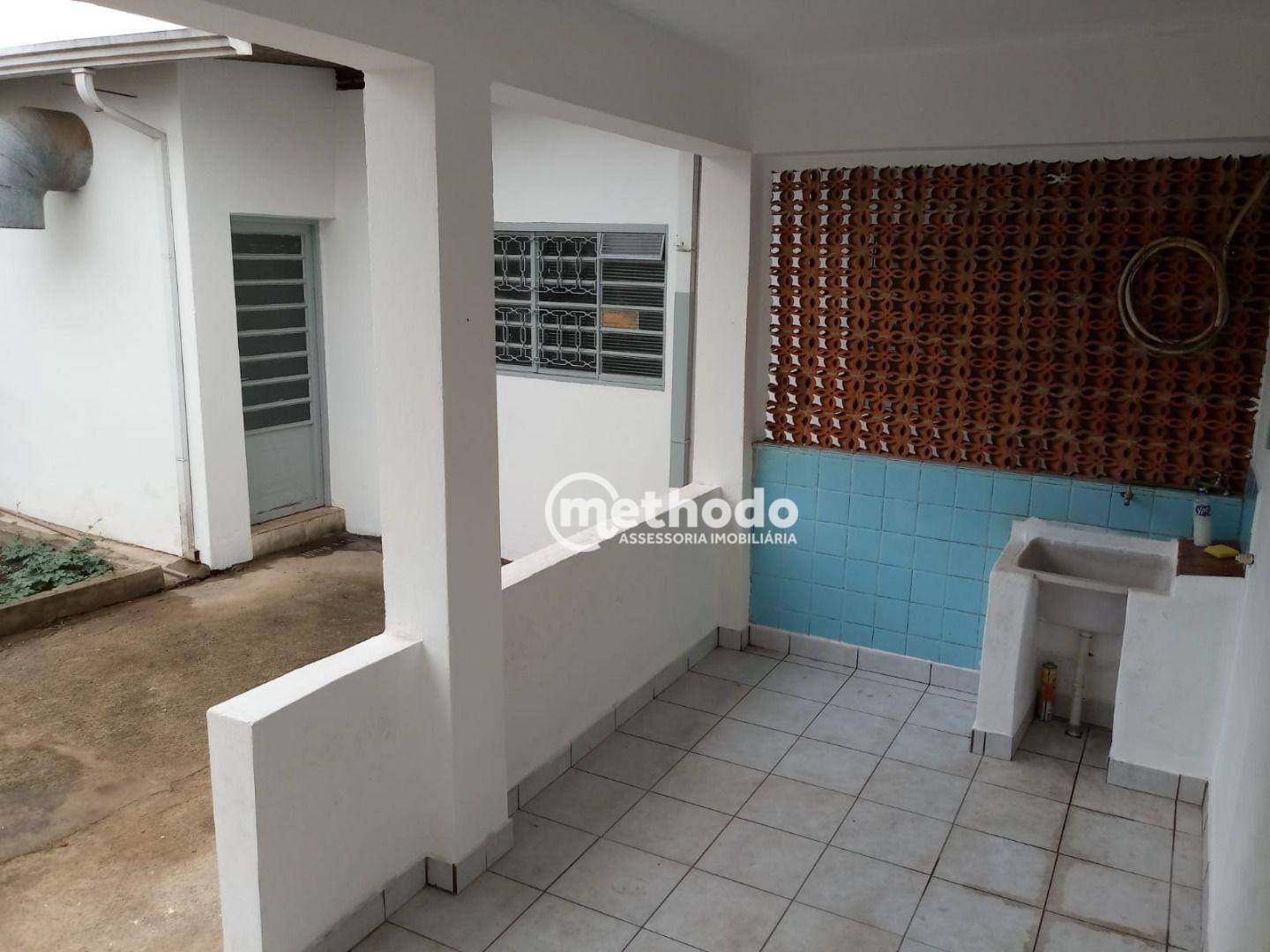 Casa à venda com 2 quartos, 209m² - Foto 10