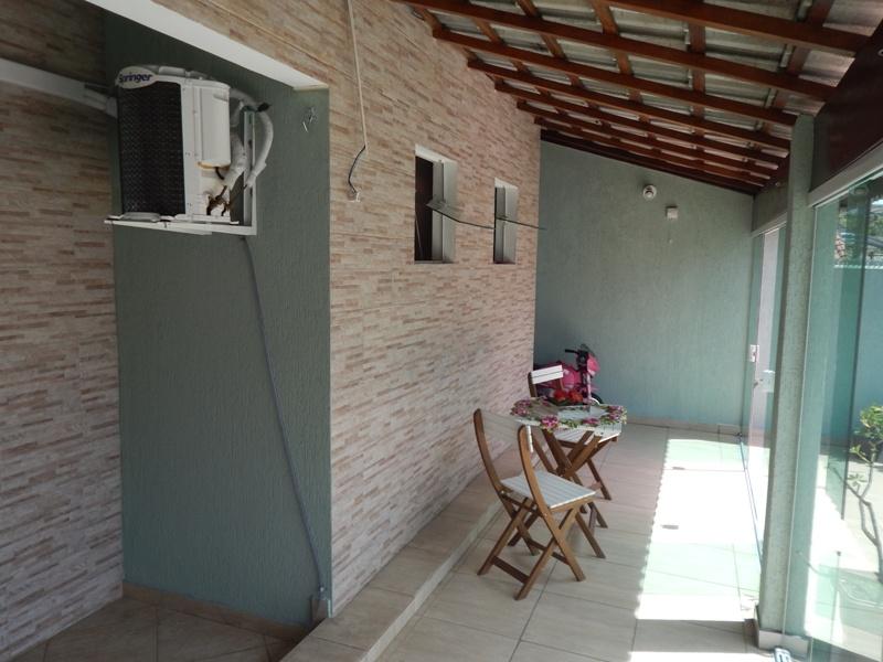 Sobrado à venda com 3 quartos, 223m² - Foto 4