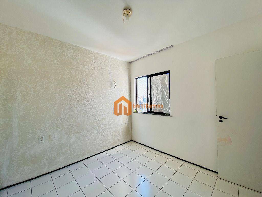 Apartamento à venda com 3 quartos, 60m² - Foto 13