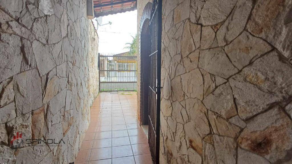 Casa à venda com 2 quartos, 61m² - Foto 9