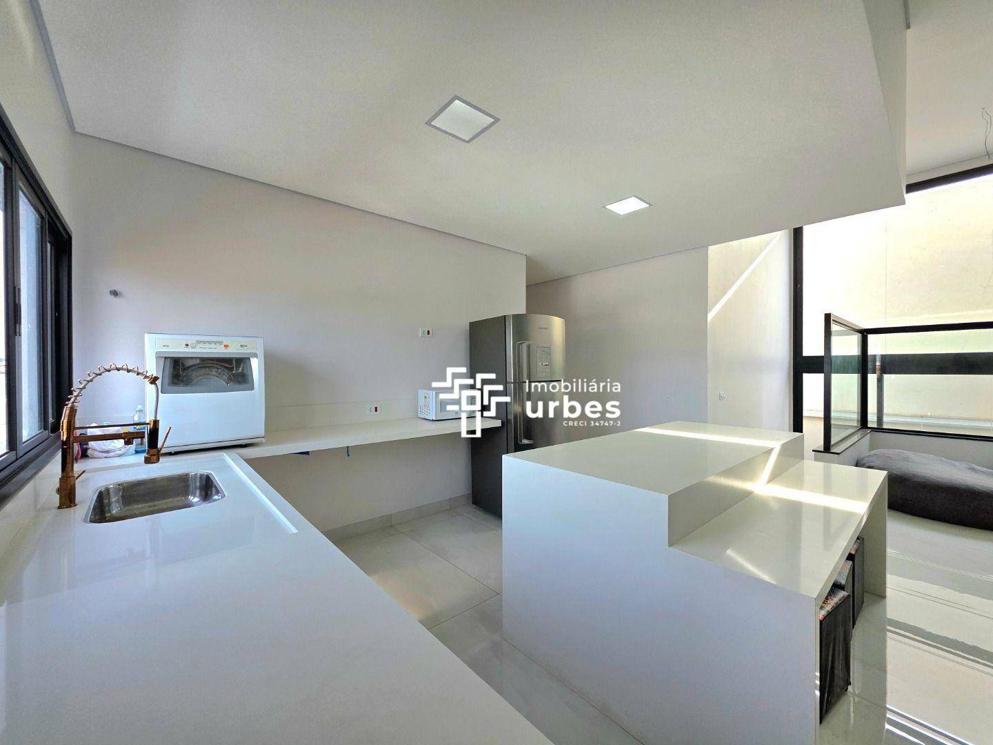 Casa de Condomínio à venda com 3 quartos, 304m² - Foto 7