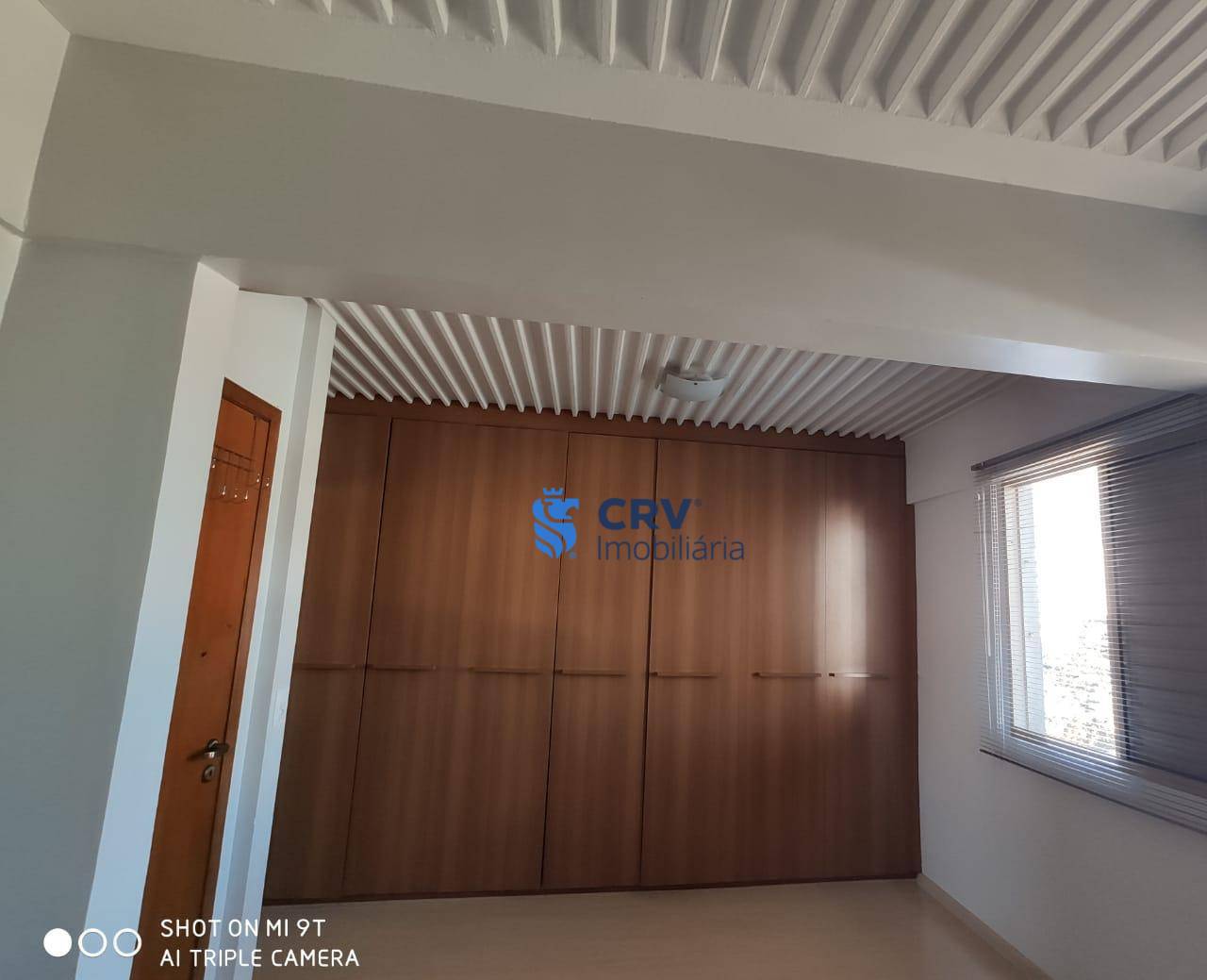 Apartamento à venda com 3 quartos, 64m² - Foto 2