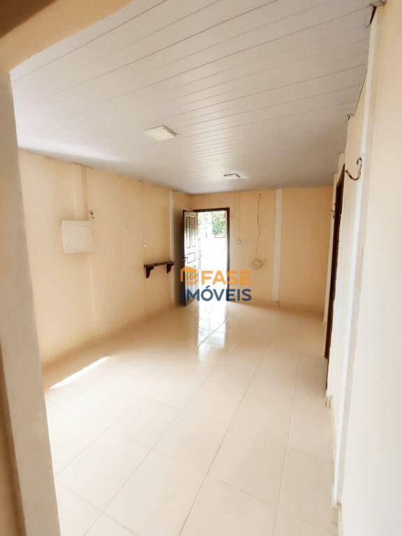 Casa à venda com 4 quartos, 102m² - Foto 17