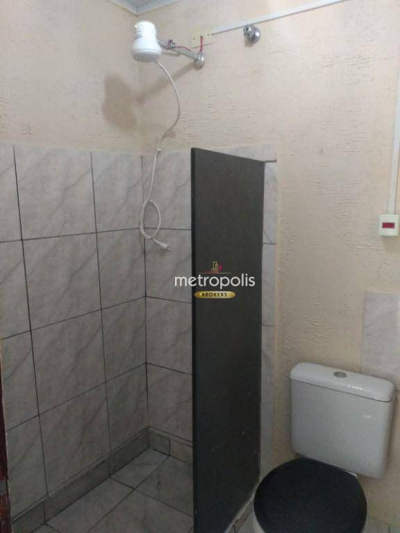 Casa à venda com 8 quartos, 250m² - Foto 14