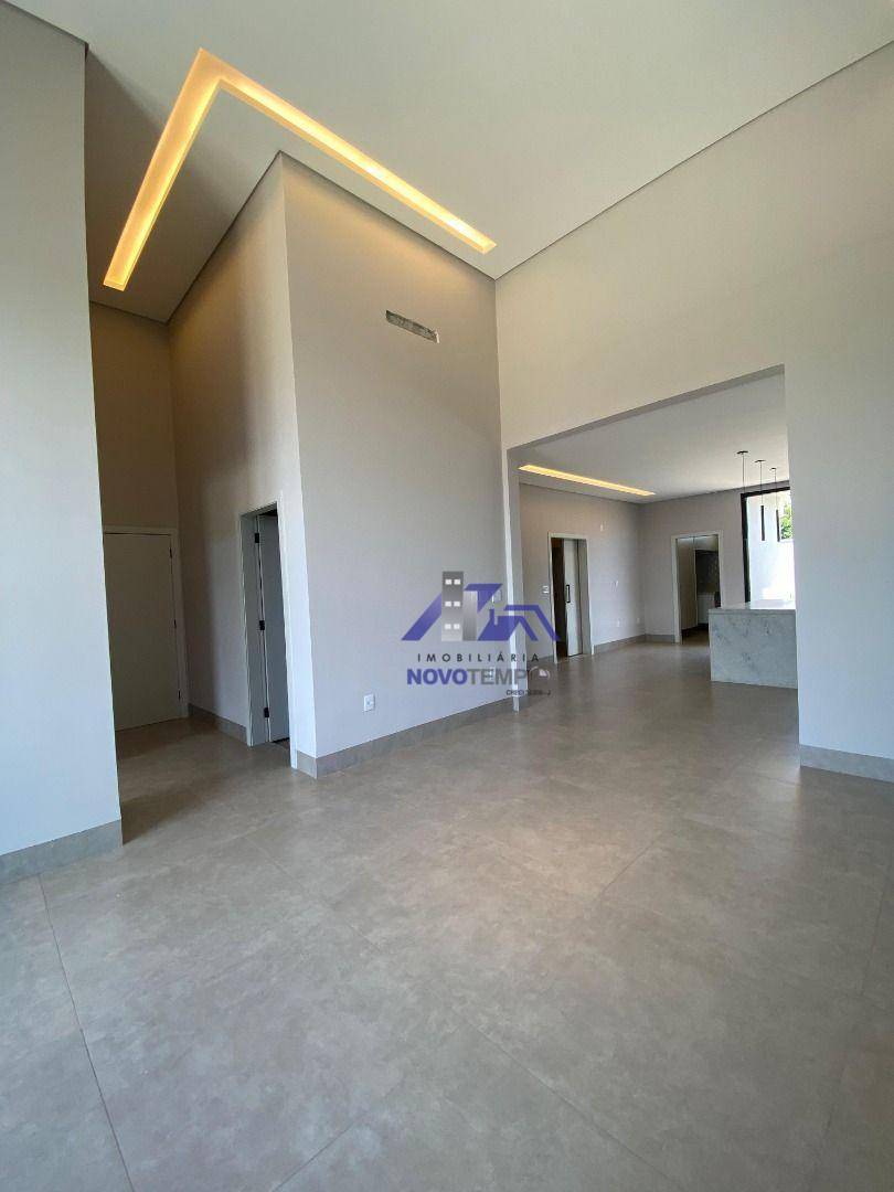 Casa de Condomínio à venda com 3 quartos, 200m² - Foto 3