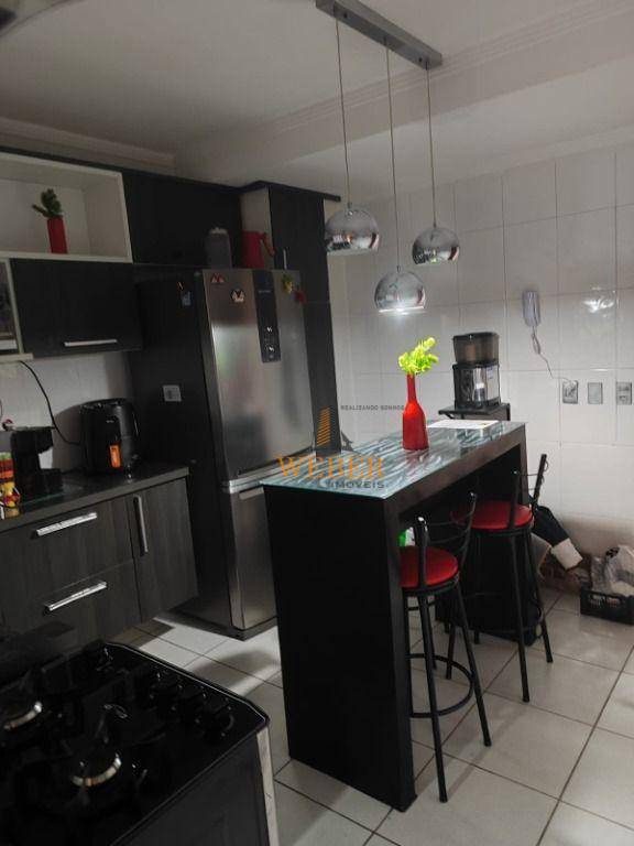 Sobrado à venda com 2 quartos, 70m² - Foto 12