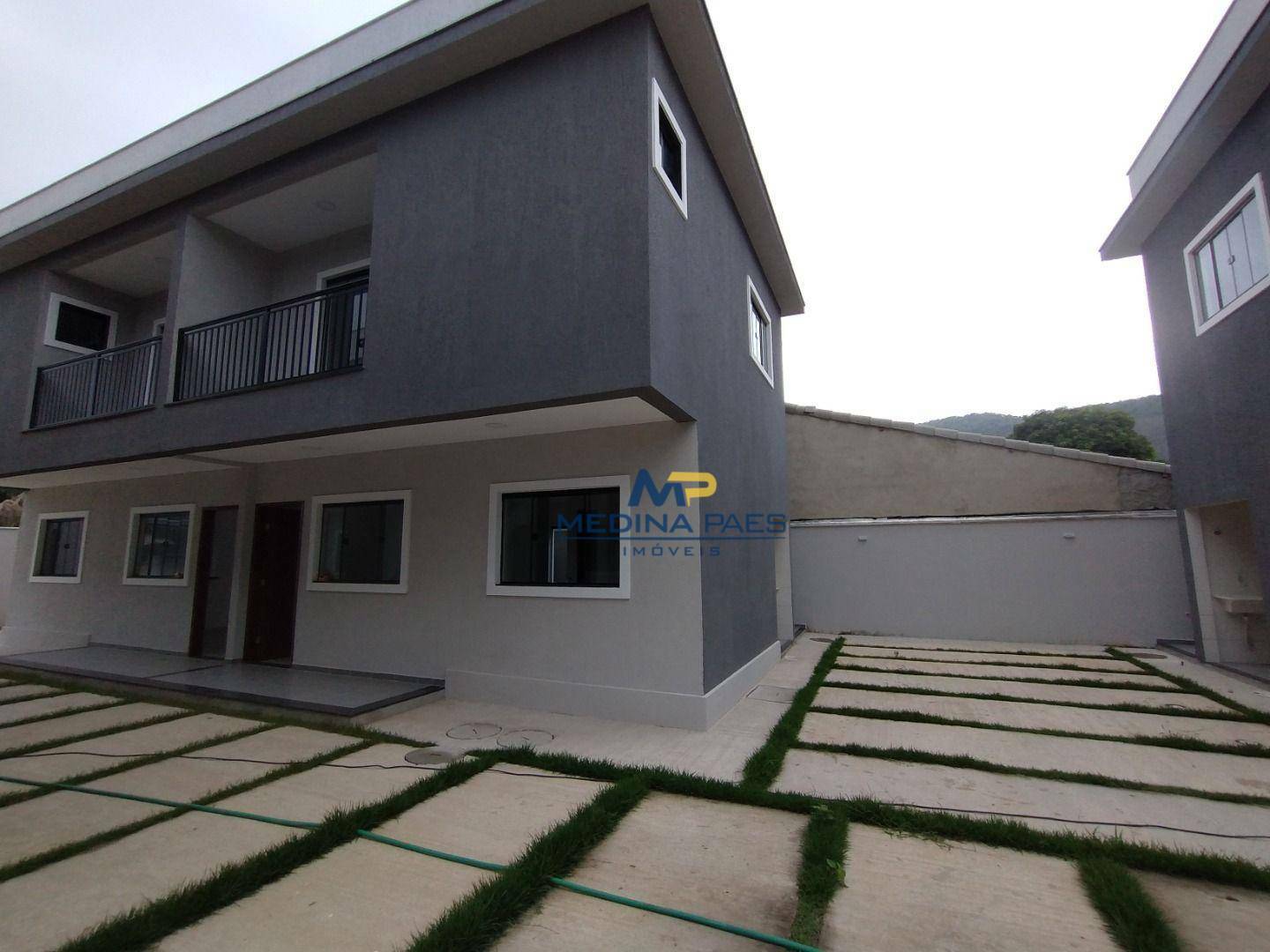 Casa à venda com 2 quartos, 48m² - Foto 1