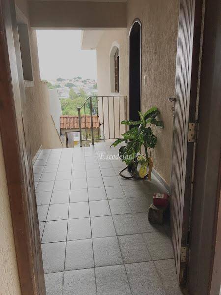 Sobrado à venda com 3 quartos, 300m² - Foto 23