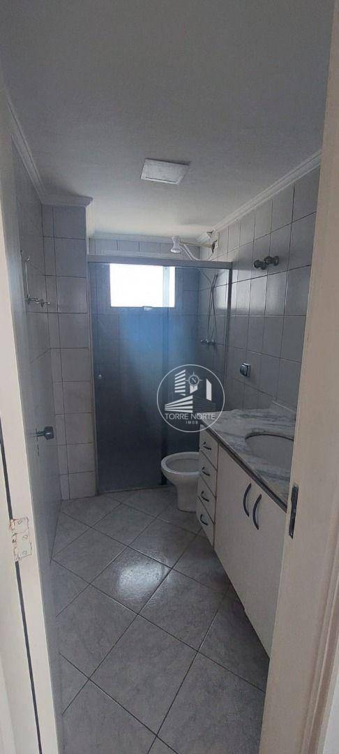 Apartamento à venda com 3 quartos, 75m² - Foto 12