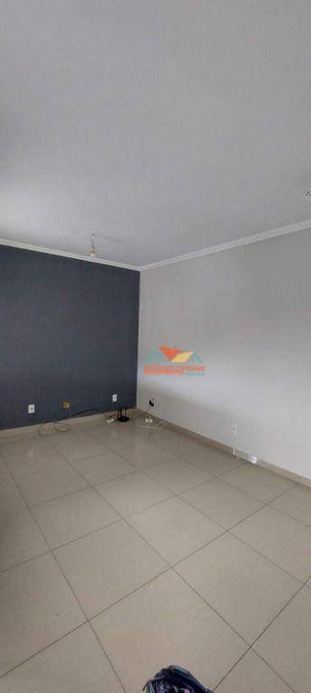 Casa à venda com 3 quartos, 500m² - Foto 5