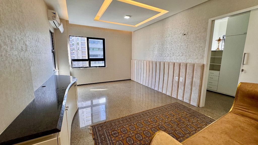 Apartamento à venda com 3 quartos, 173m² - Foto 6