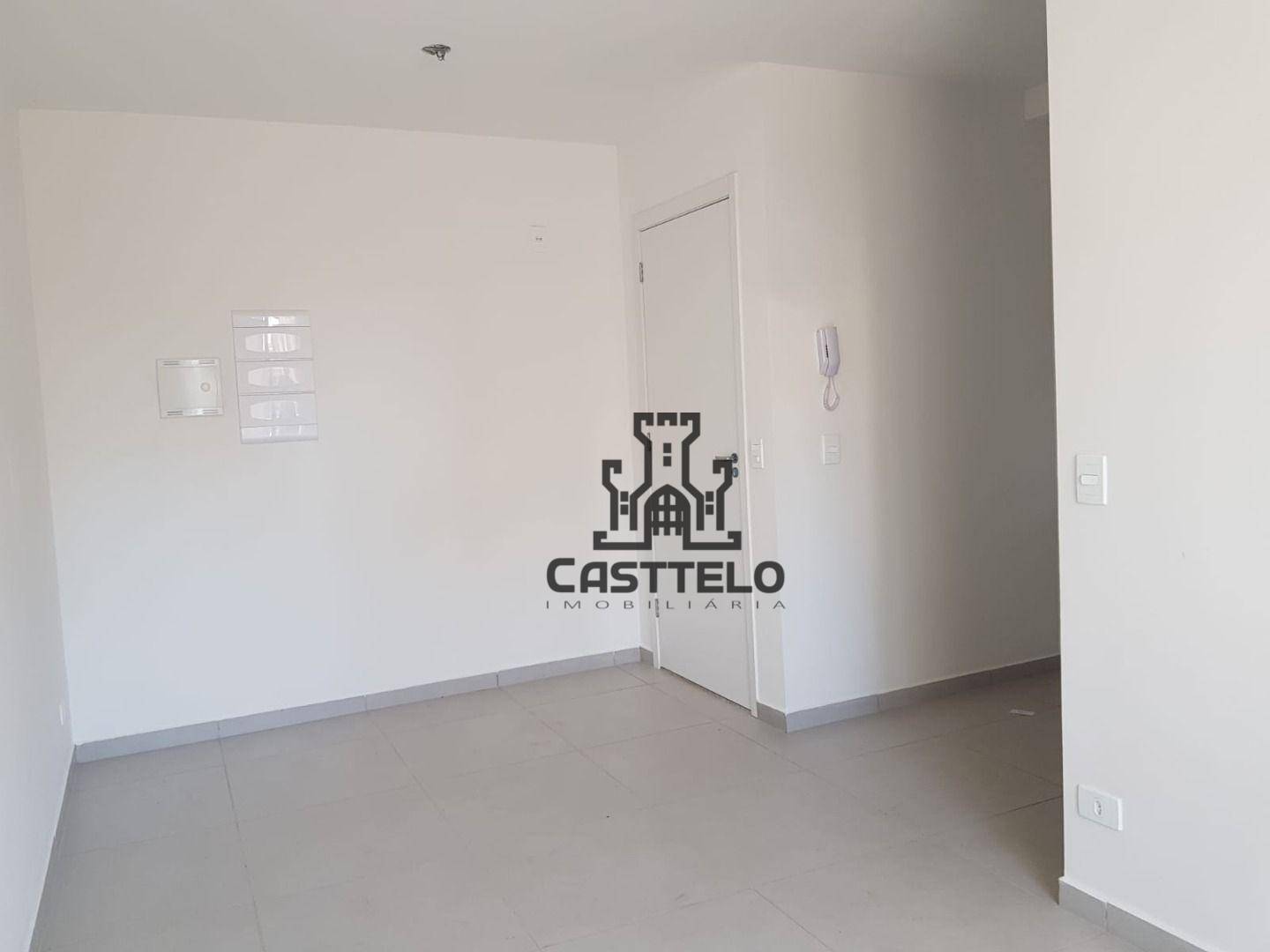 Apartamento à venda com 3 quartos, 47m² - Foto 4