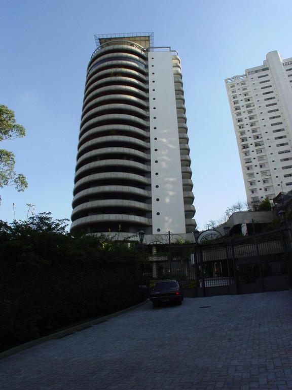 Apartamento à venda com 5 quartos, 864m² - Foto 1