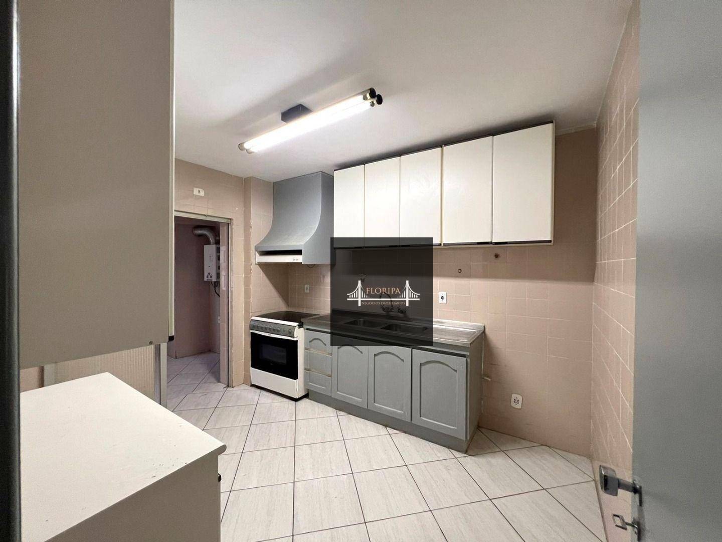 Apartamento à venda com 4 quartos, 157m² - Foto 9