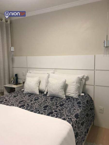 Apartamento à venda com 2 quartos, 70m² - Foto 8