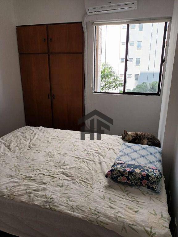 Apartamento à venda com 3 quartos, 159m² - Foto 14