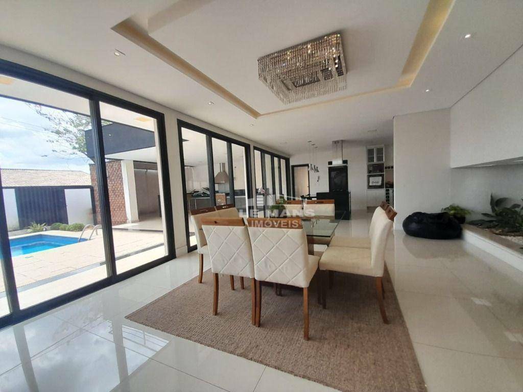 Casa de Condomínio à venda com 3 quartos, 331m² - Foto 16