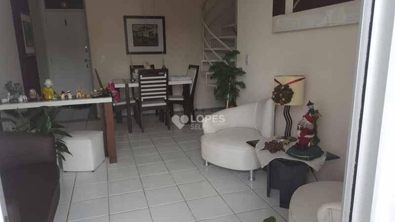 Cobertura à venda com 4 quartos, 197m² - Foto 4