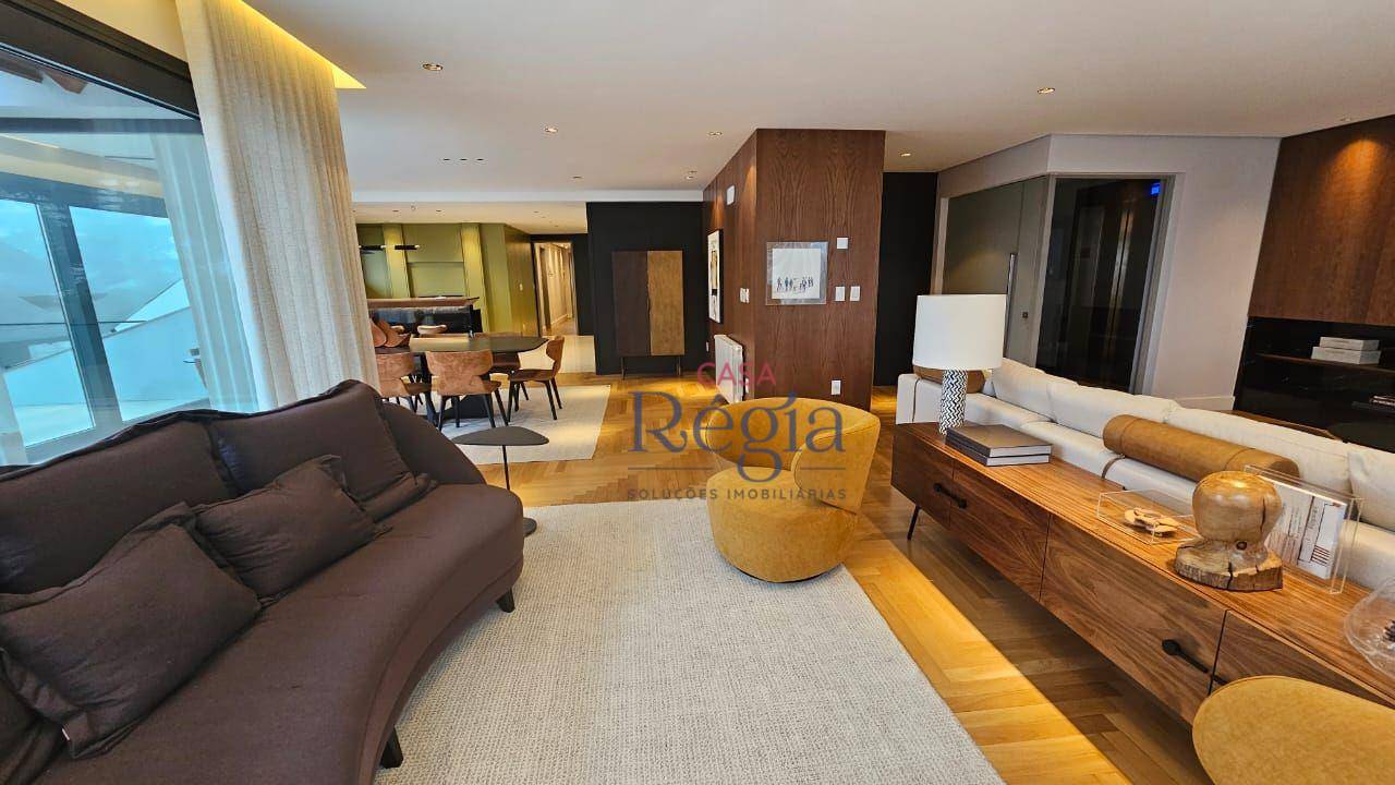 Apartamento à venda com 3 quartos, 319m² - Foto 1