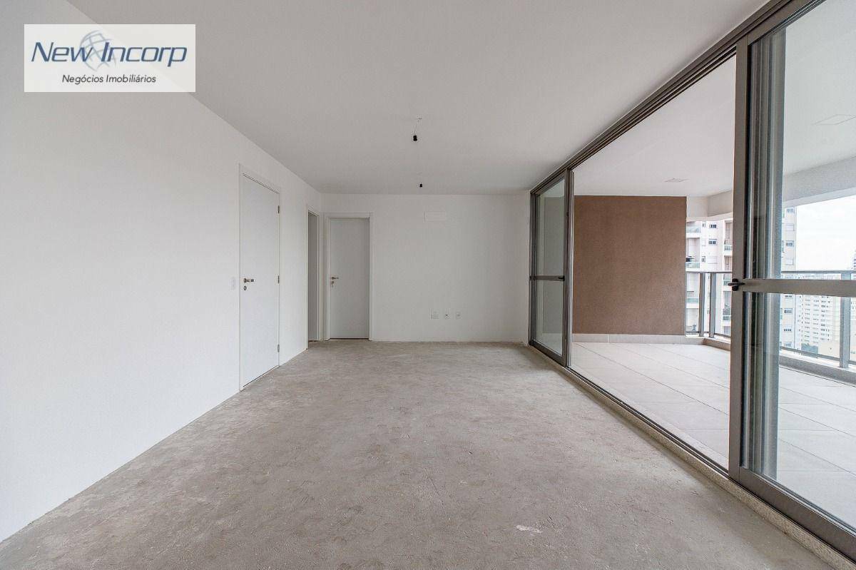 Apartamento à venda com 3 quartos, 157m² - Foto 4