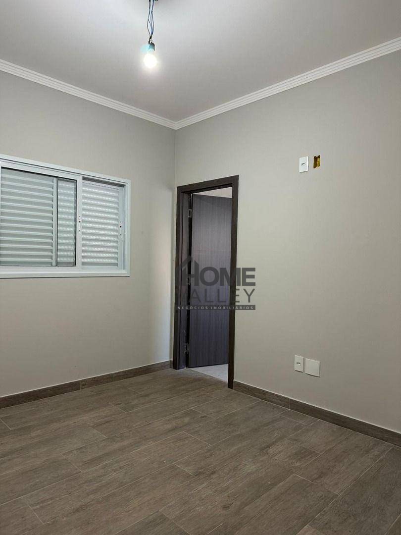 Casa à venda com 3 quartos, 135m² - Foto 9