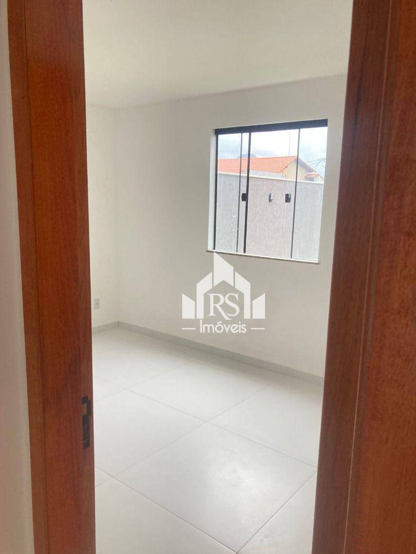 Casa à venda com 3 quartos, 95m² - Foto 6