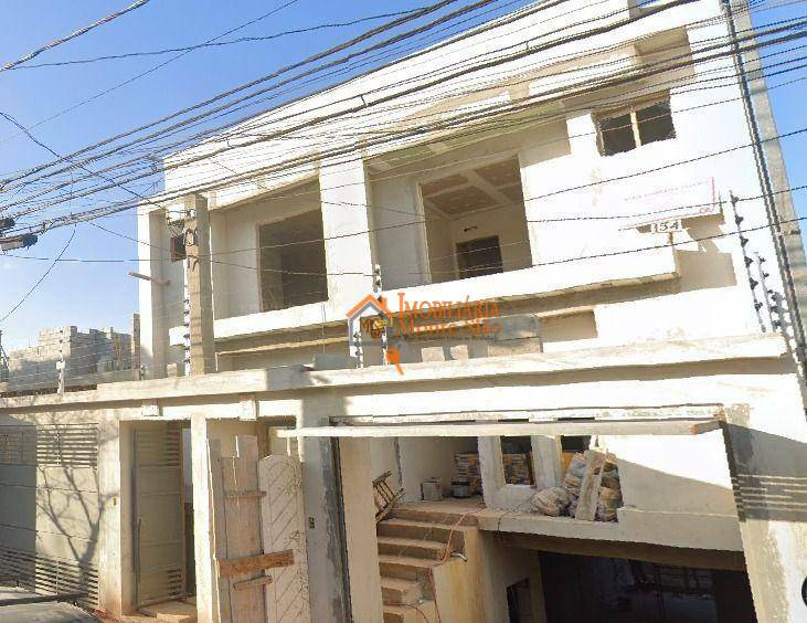 Sobrado à venda com 3 quartos, 250m² - Foto 1