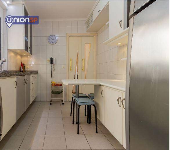 Apartamento à venda com 4 quartos, 150m² - Foto 13