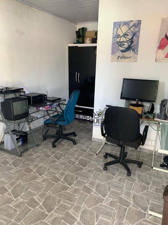 Casa à venda com 4 quartos, 200m² - Foto 23