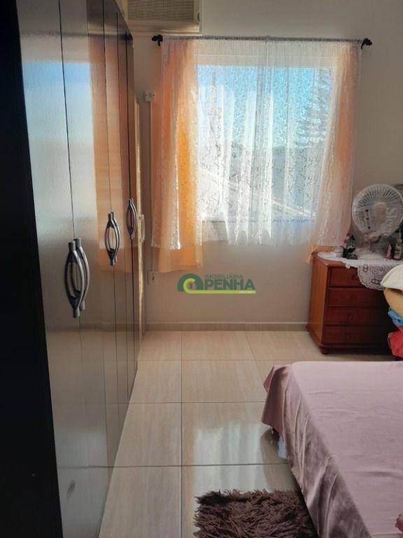 Sobrado à venda com 5 quartos, 200m² - Foto 28