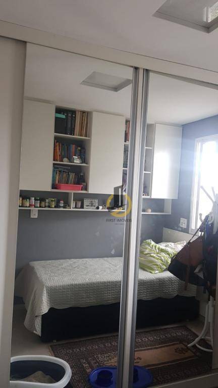 Apartamento à venda com 3 quartos, 65m² - Foto 12