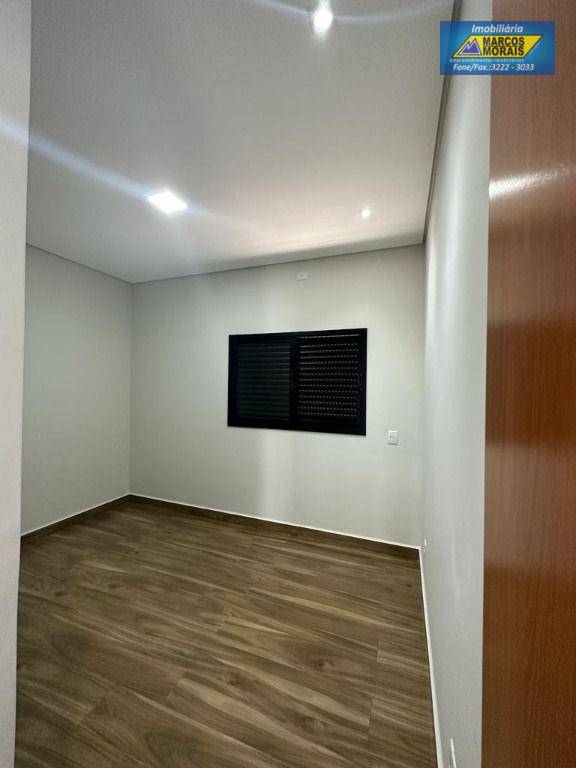 Casa de Condomínio à venda com 3 quartos, 105m² - Foto 12