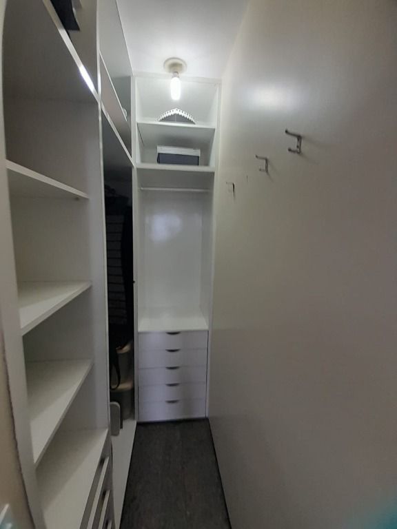 Apartamento à venda com 3 quartos, 149m² - Foto 18