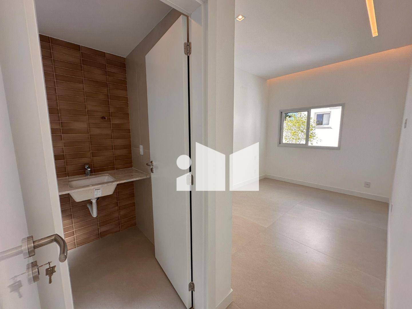 Casa de Condomínio à venda com 4 quartos, 211m² - Foto 22