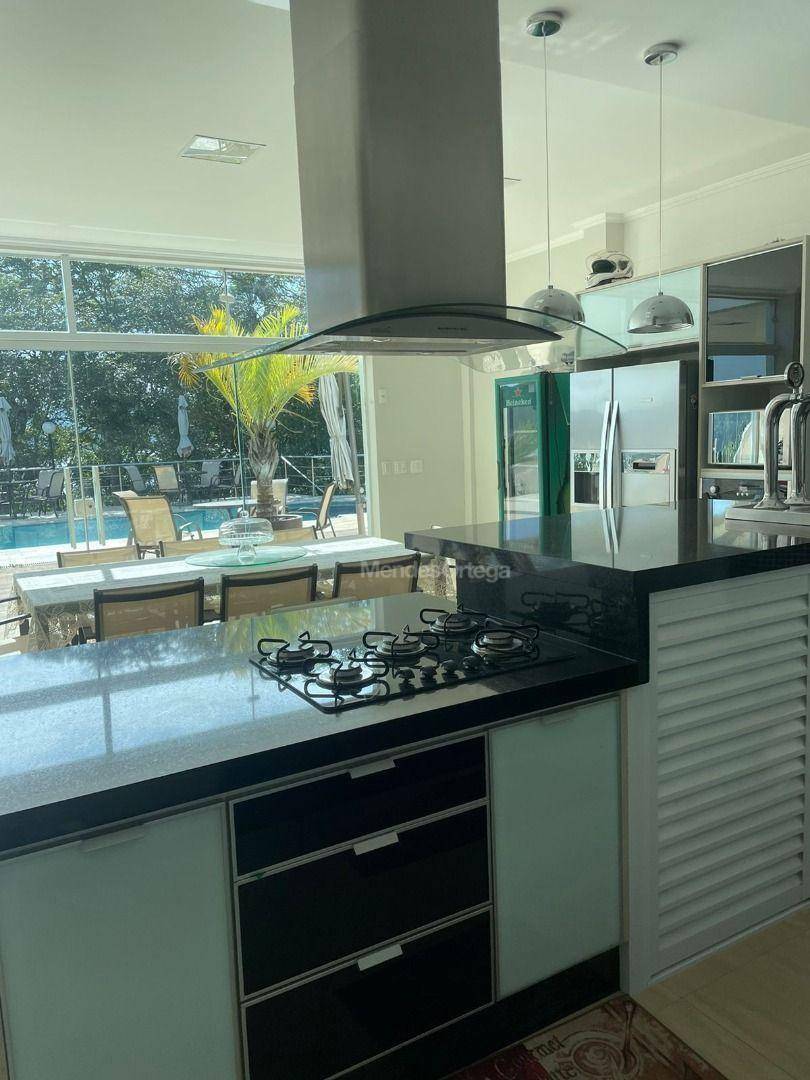 Casa à venda com 3 quartos, 1600m² - Foto 13