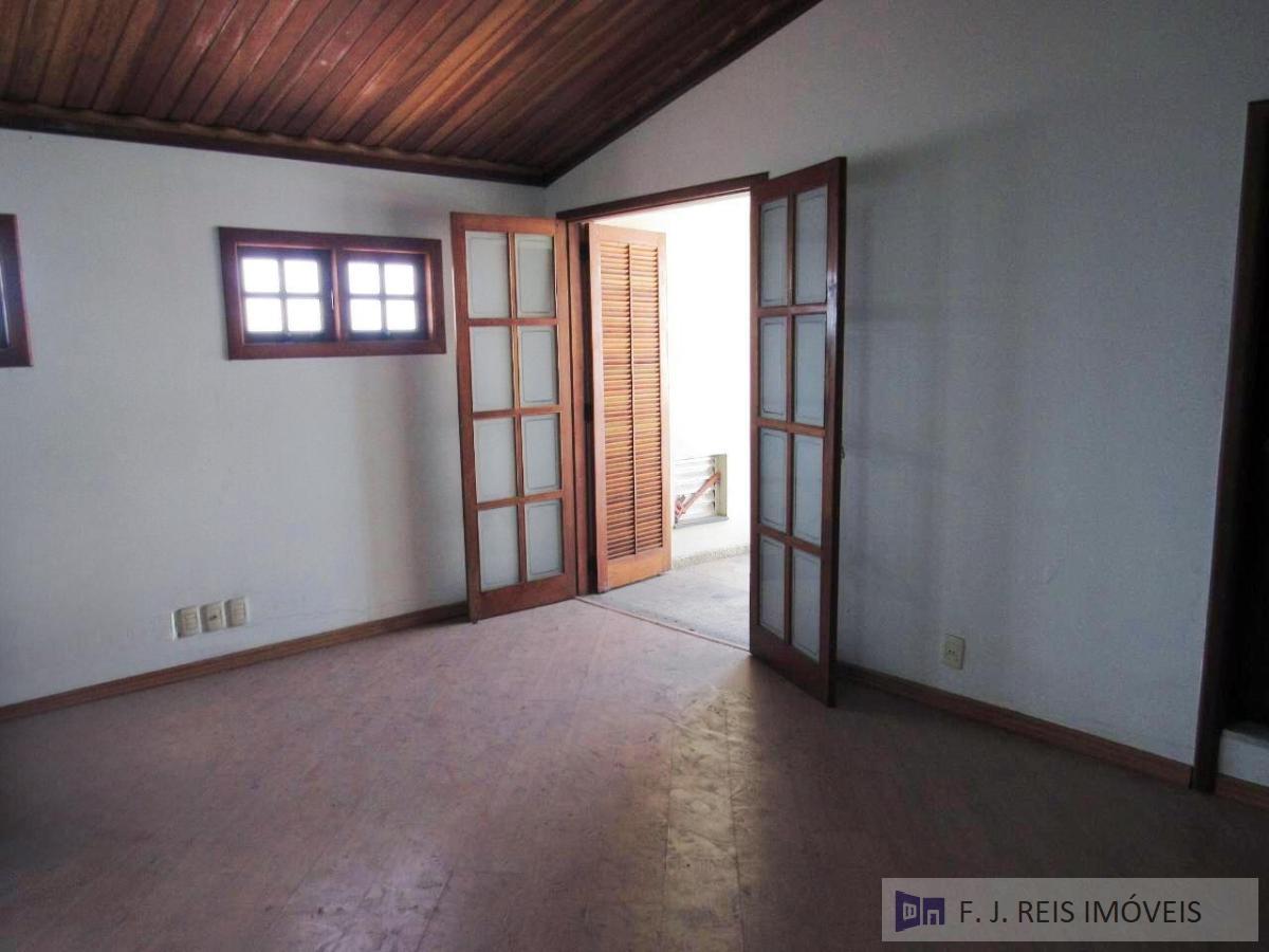 Sobrado à venda com 3 quartos, 360m² - Foto 17