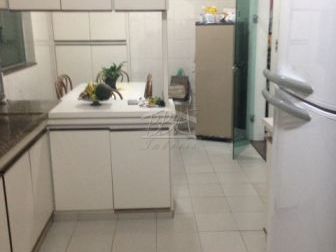 Sobrado à venda com 3 quartos, 200m² - Foto 14