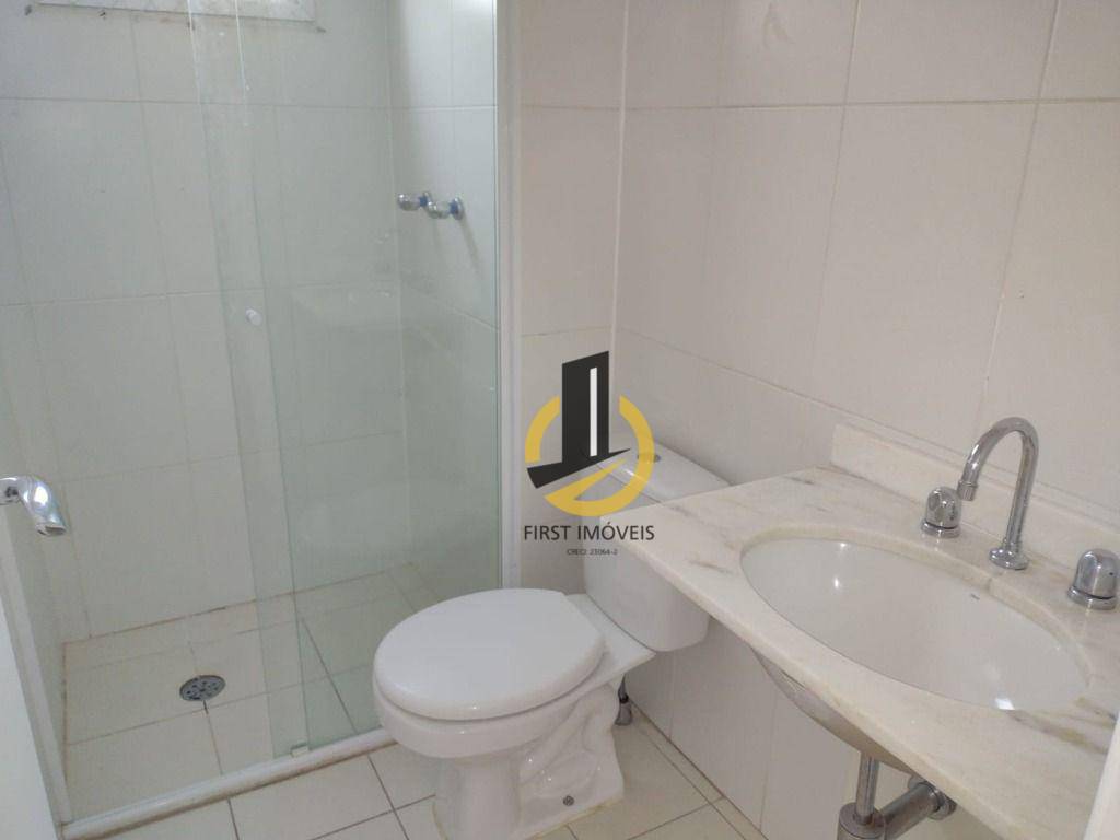 Apartamento à venda com 2 quartos, 62m² - Foto 12