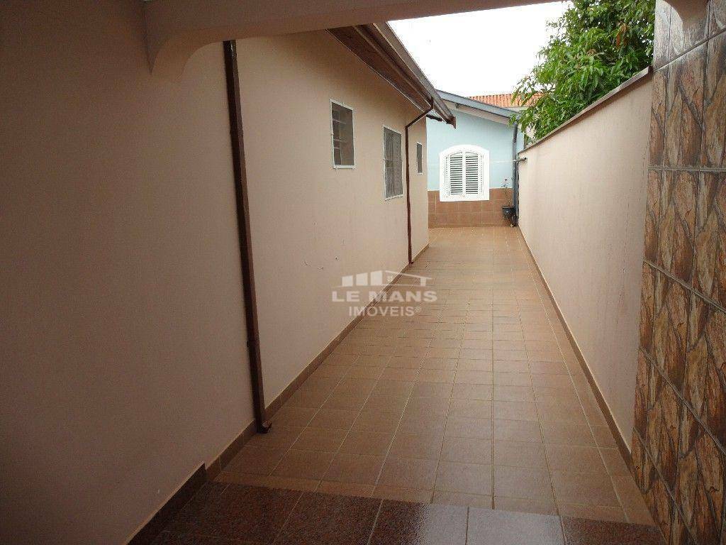 Casa à venda com 4 quartos, 190m² - Foto 13